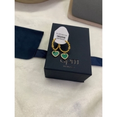 Apm Earrings